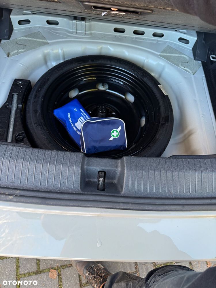 Volkswagen T-Roc 1.5 TSI Style DSG - 15