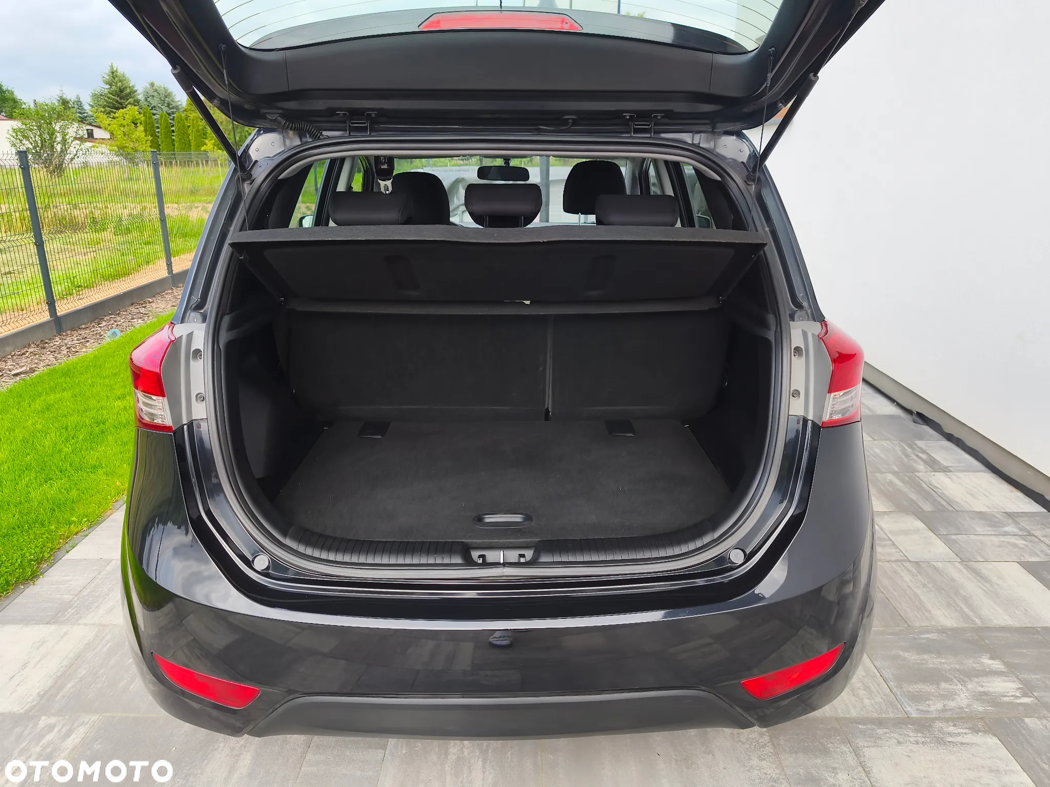 Hyundai ix20 1.4 blue - 12