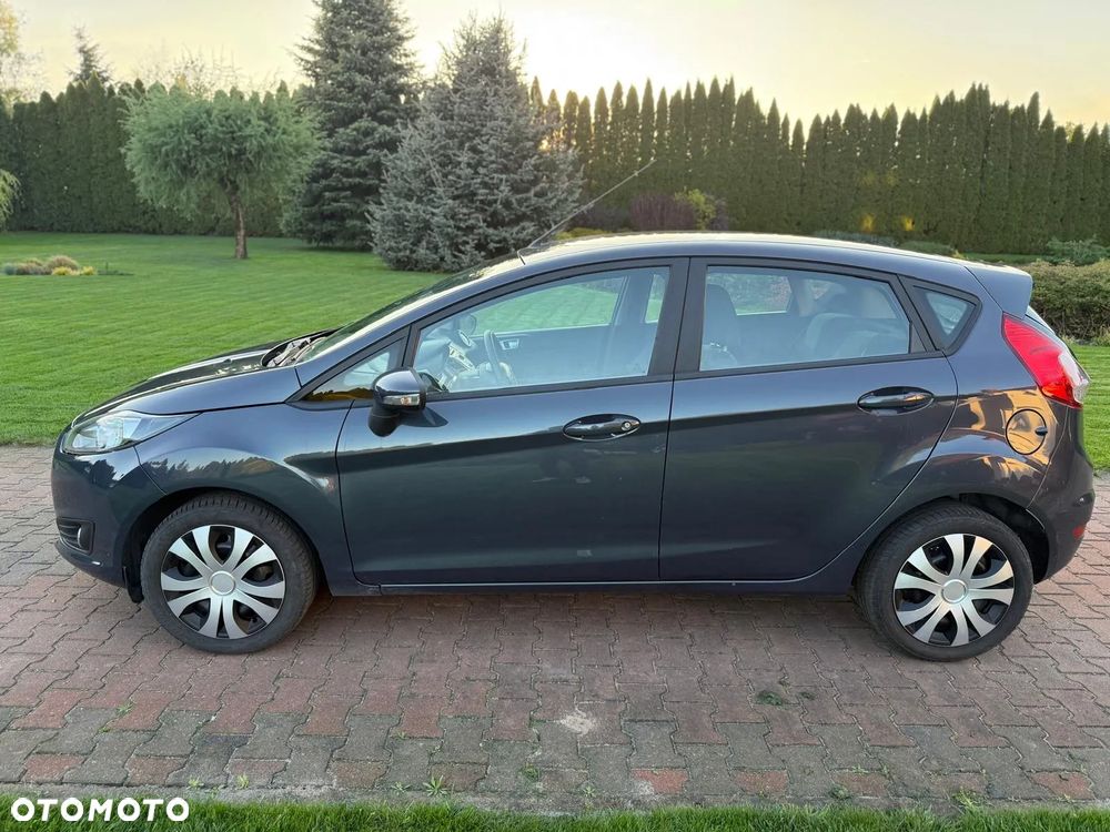 Ford Fiesta 1.4 Titanium - 12