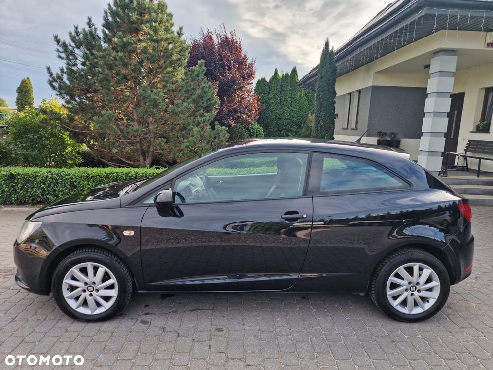 Seat Ibiza SC 1.4 16V Style Viva - 4