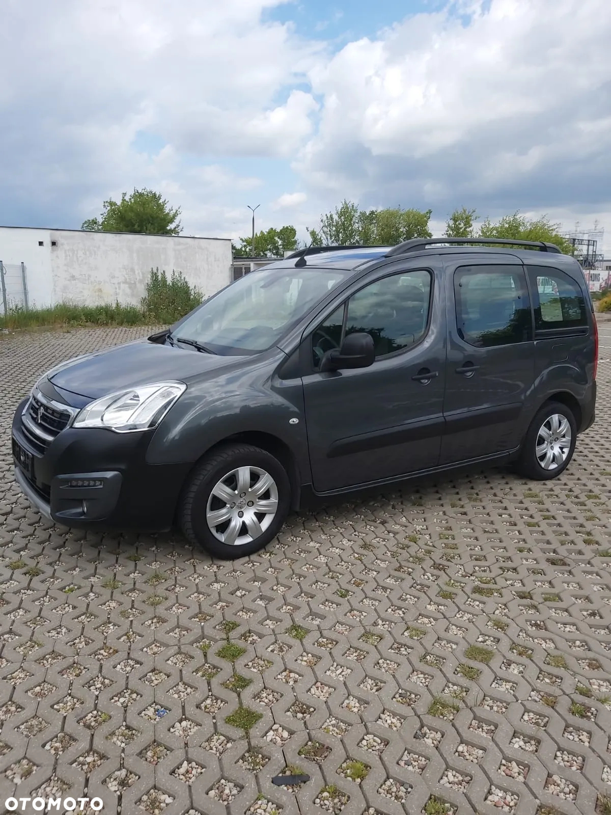 Peugeot Partner Tepee BlueHDi 100 Stop&Start Allure - 4