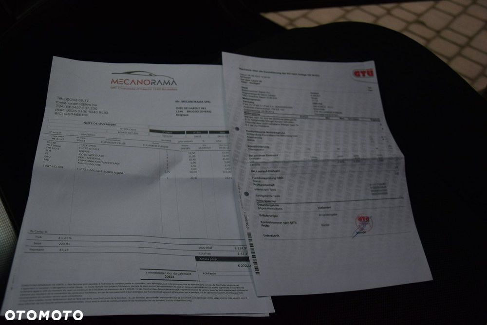 Chevrolet Cruze - 36