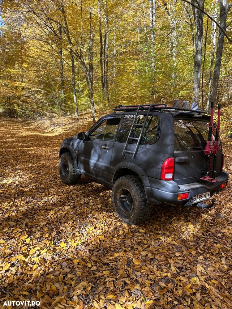 Suzuki Grand Vitara 1.6 - 4