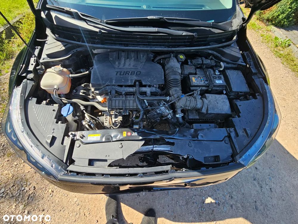 Kia Stonic 1.0 T-GDI L Business Line - 29
