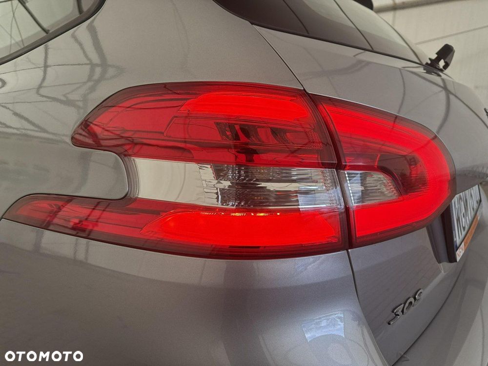 Peugeot 308 - 30
