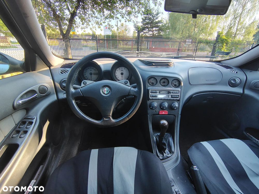 Alfa Romeo 156 2.0 TSpark 16v - 15