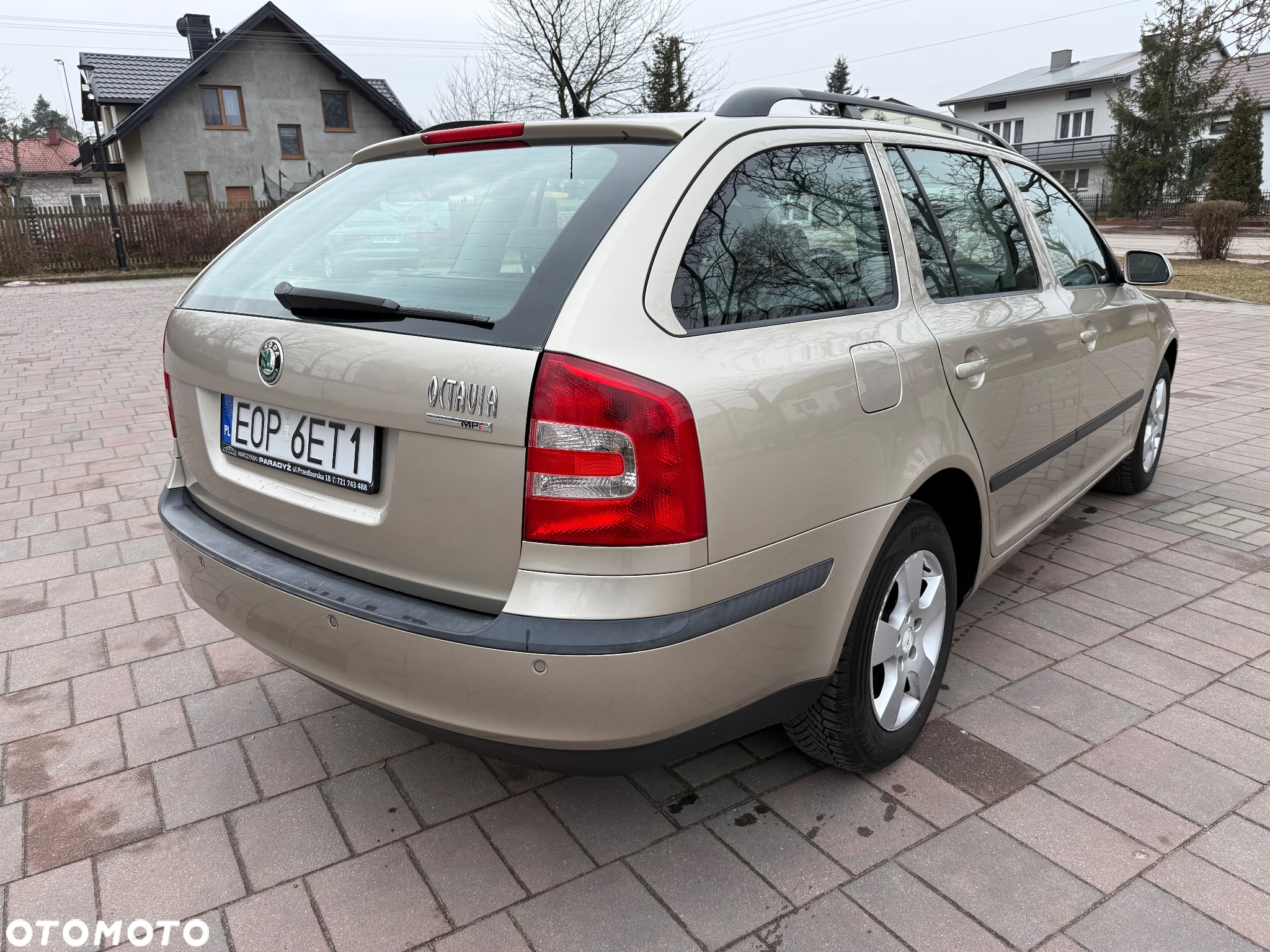 Skoda Octavia 1.6 Automatik Elegance - 3