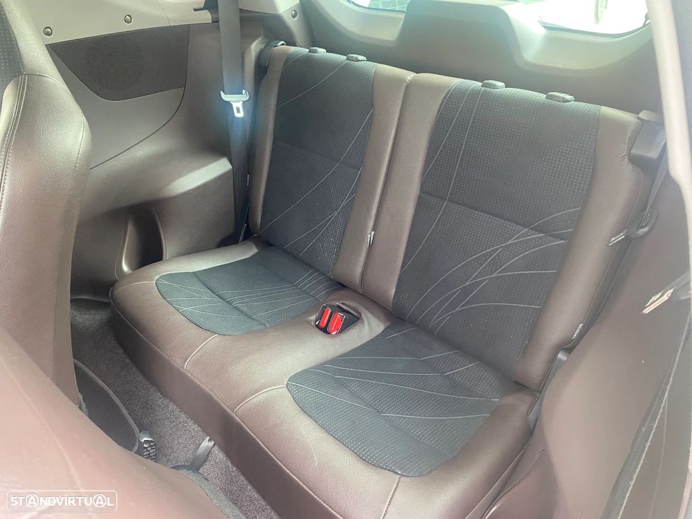 Toyota iQ 1.0 Multidrive + - 36