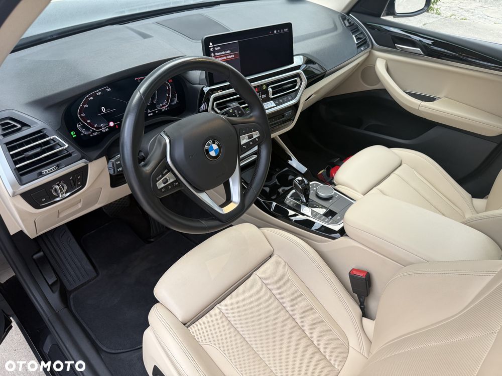 BMW X3 xDrive30i mHEV - 12