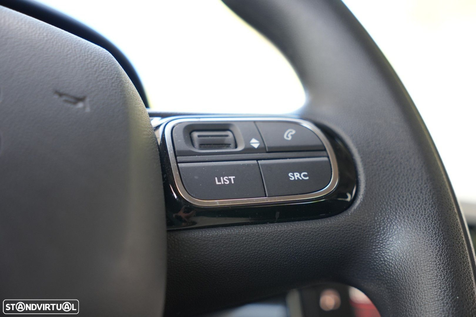 Citroën C3 1.2 PureTech Shine - 12