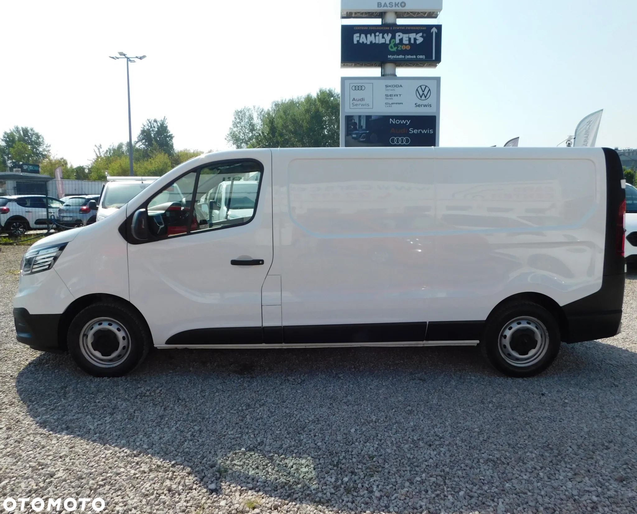 Renault Trafic - 14
