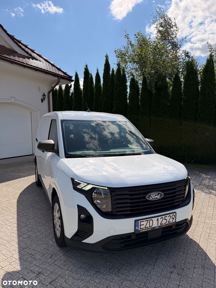 Ford Transit Courier Trend - 14