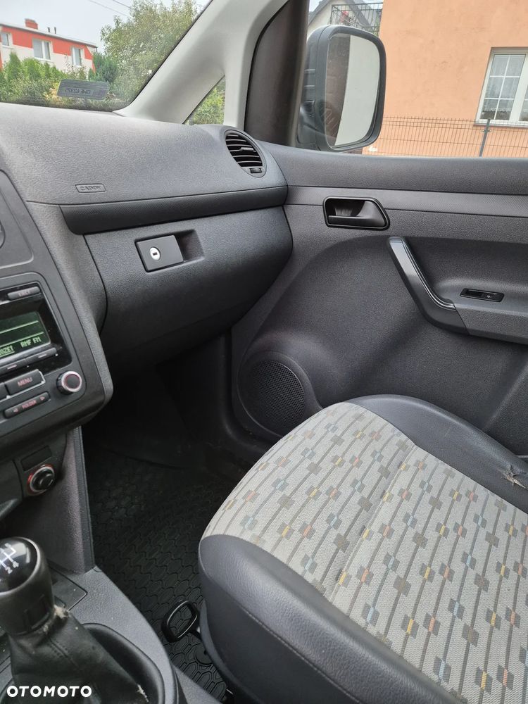 Volkswagen Caddy - 11