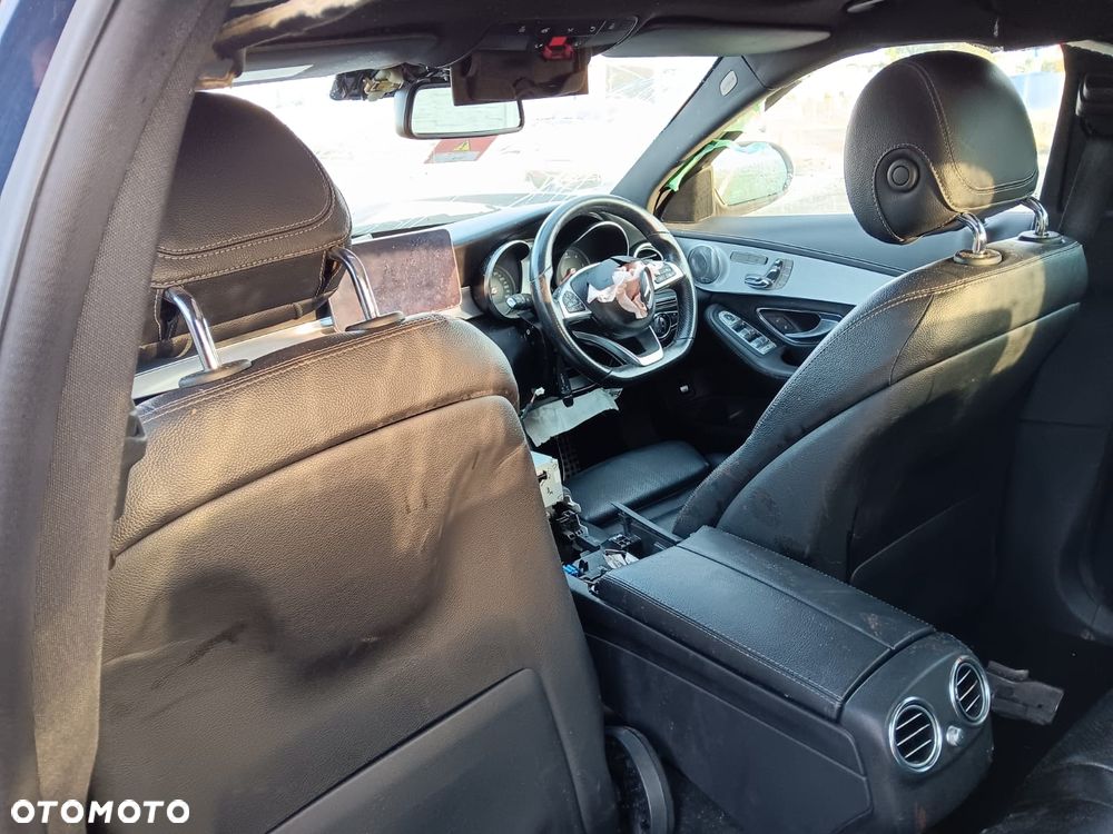 Mercedes-Benz Klasa C 250 (BlueTEC) d 7G-TRONIC AMG Line - 2