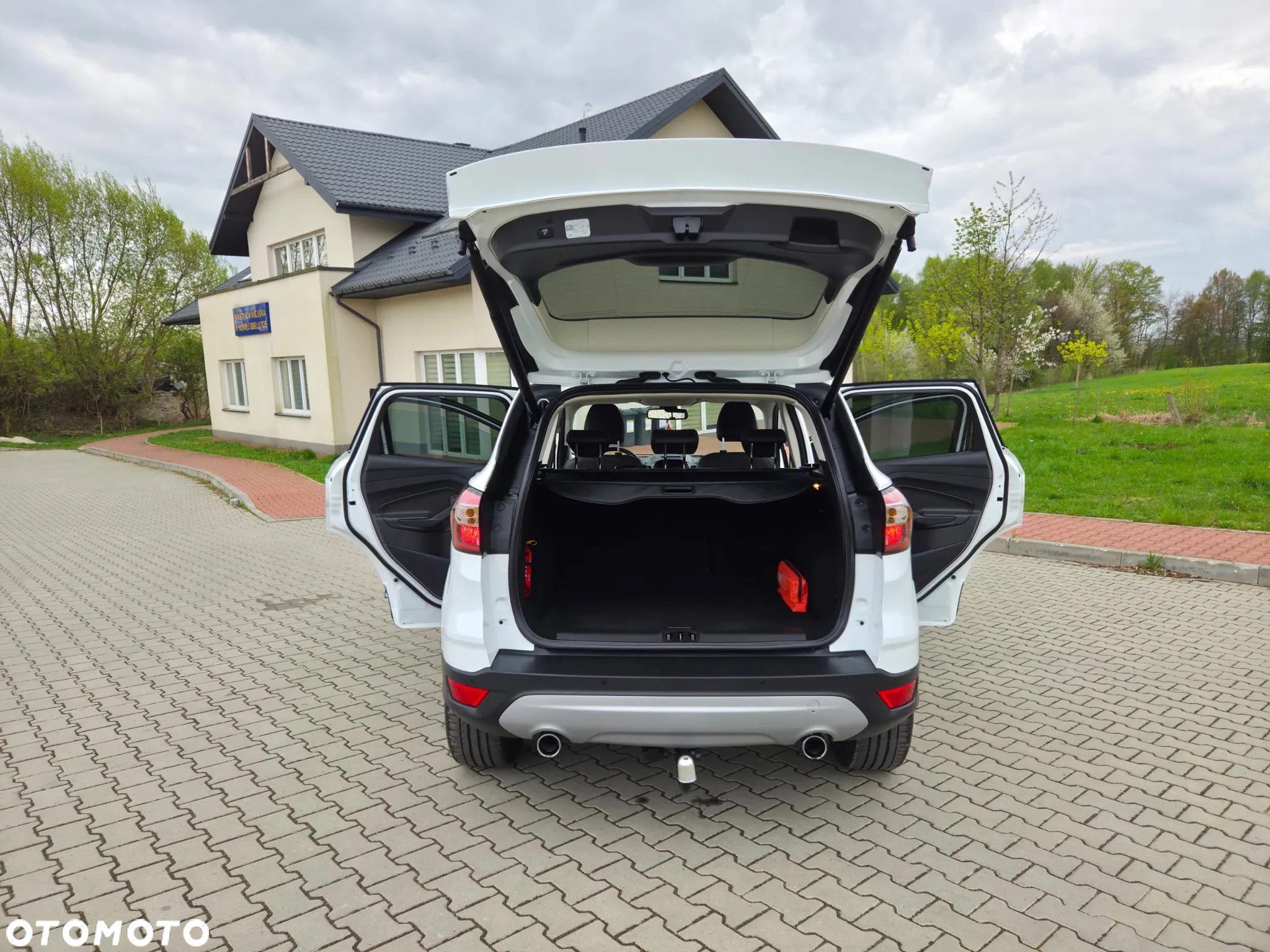 Ford Kuga 1.5 EcoBoost FWD Titanium - 20