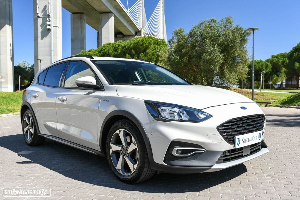 Ford Focus 1.0 EcoBoost Active X - 4