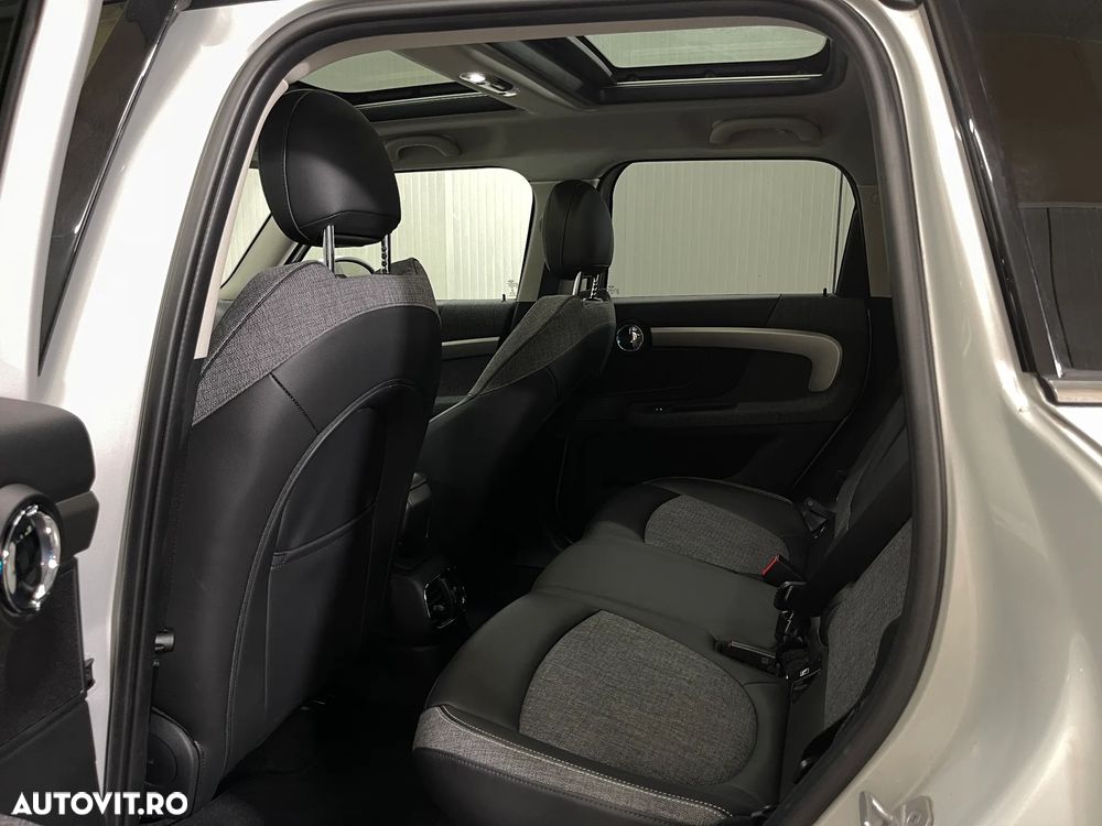 Mini Countryman Cooper SE ALL4 AT - 13