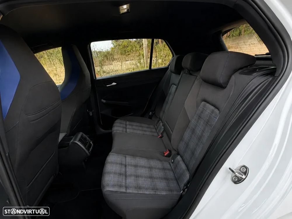 VW Golf 1.4 eHybrid OPF DSG GTE - 20