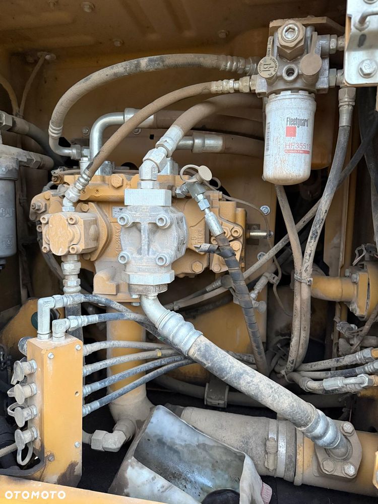 Caterpillar 320EL - 13