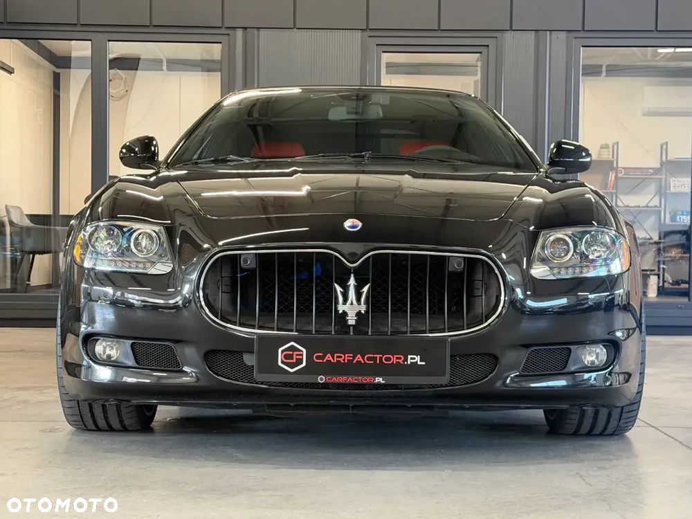 Maserati Quattroporte - 4