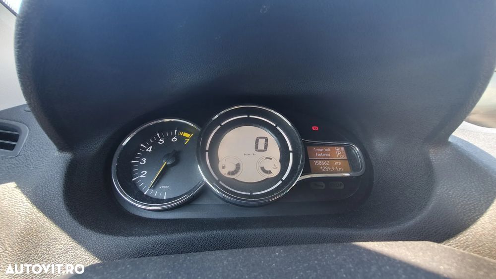 Renault Megane - 5