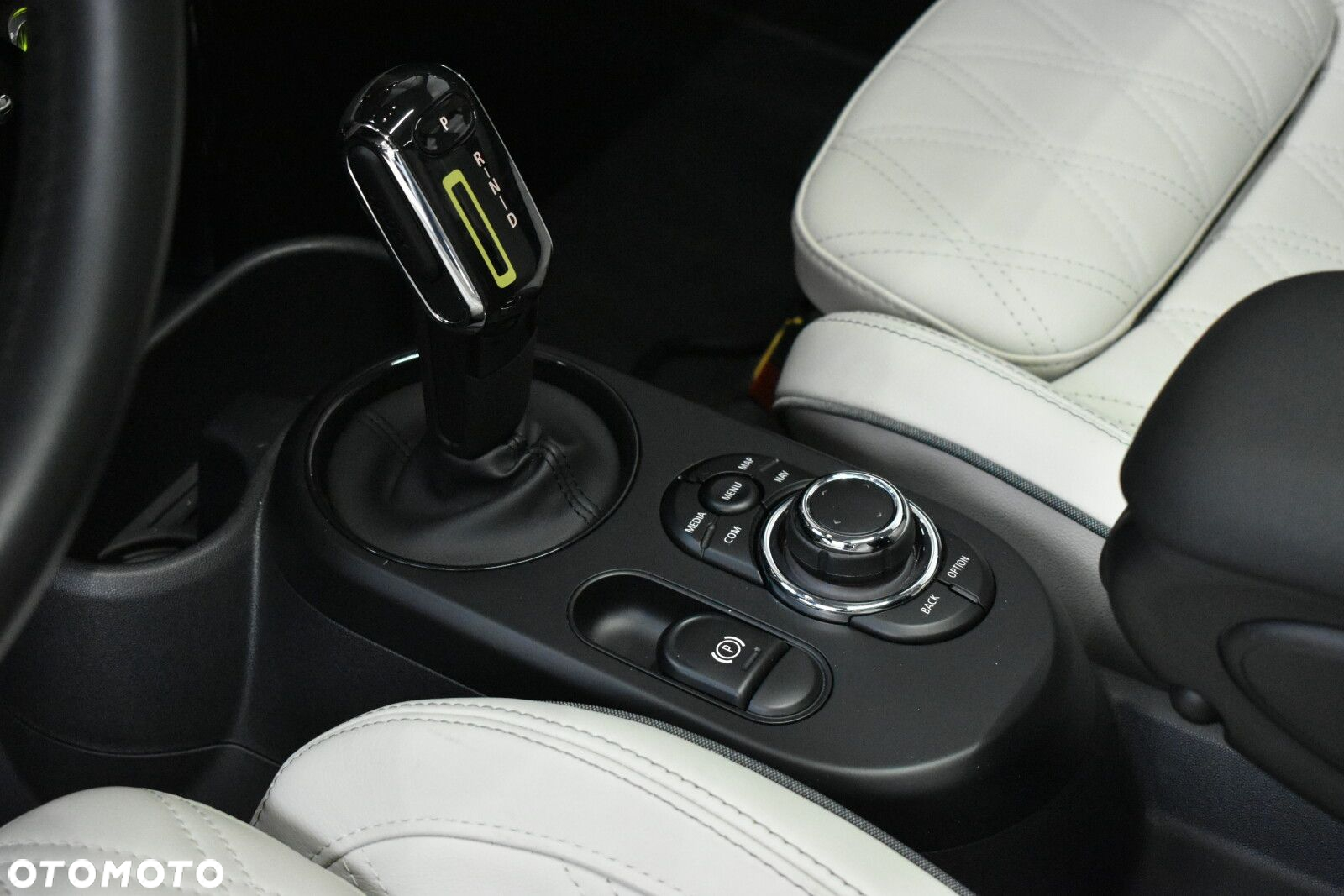 MINI Cooper S - 17
