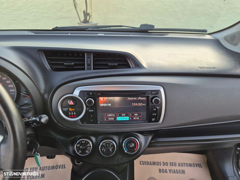 Toyota Yaris 1.4 D-4D Comfort+P.Style - 28