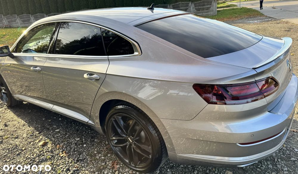 Volkswagen Arteon 2.0 TDI SCR Essence - 11