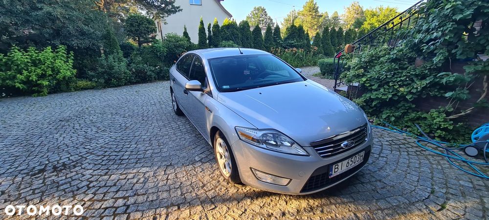 Ford Mondeo 1.8 TDCi Ambiente - 31