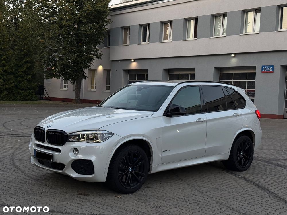 BMW X5 xDrive50i - 2