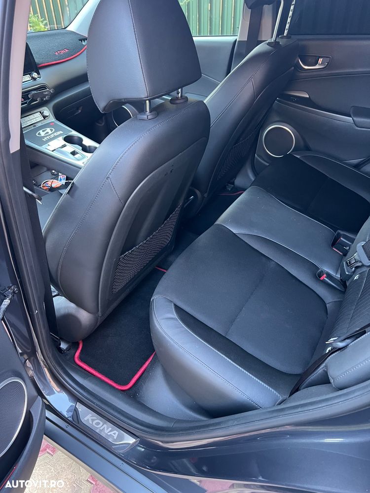 Hyundai KONA - 19