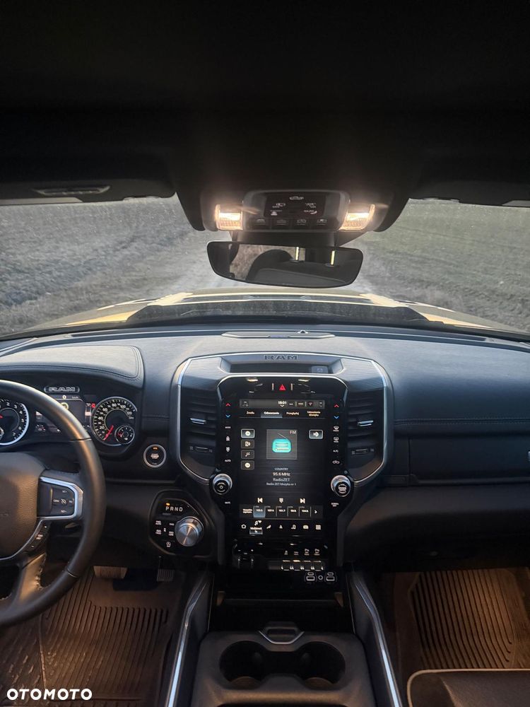 Dodge RAM 5.7 4x4 - 6