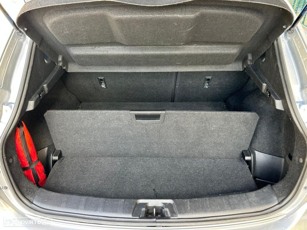 Nissan Qashqai 1.6 dCi Tekna Premium Pele - 17