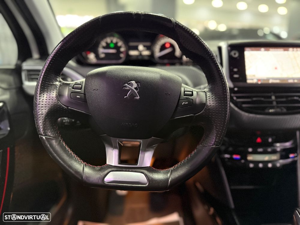 Peugeot 2008 PureTech 110 Stop&Start GT-Line Edition - 11