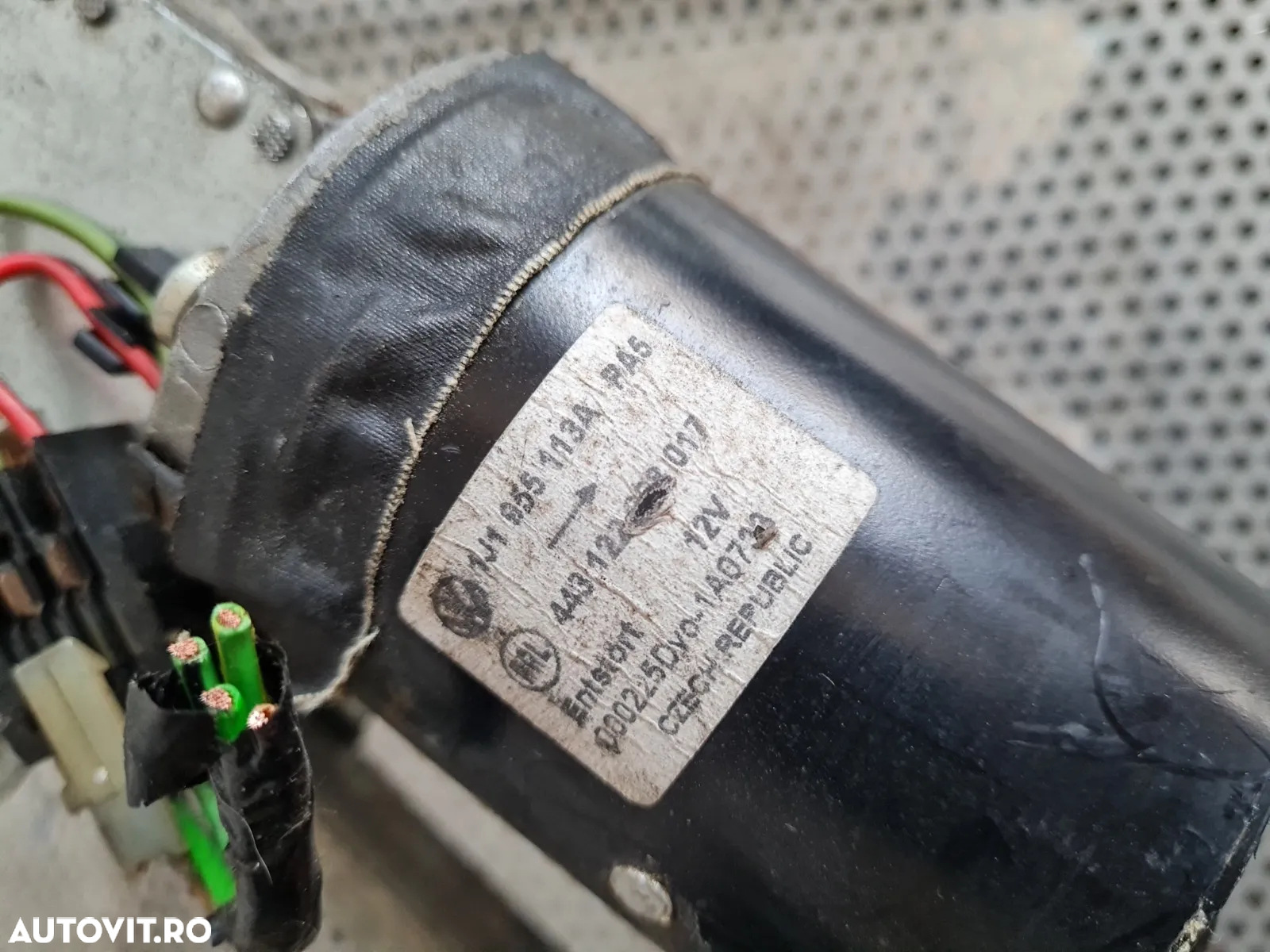 Ansamblu Motoras Stergatoare Vw Golf 4 Bora - Dezmembrari Arad - 6