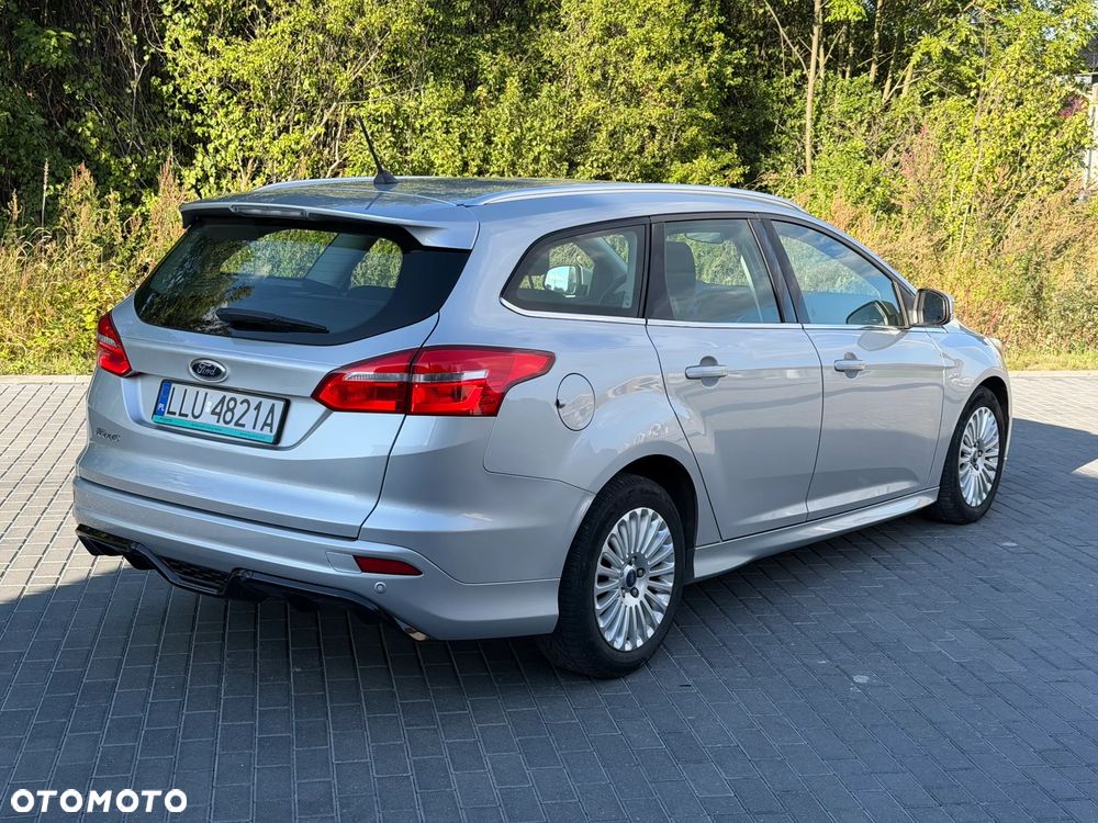 Ford Focus 1.5 TDCi Trend Sport - 4