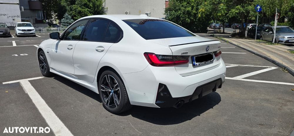 BMW Seria 3 330e xDrive AT PHEV - 3