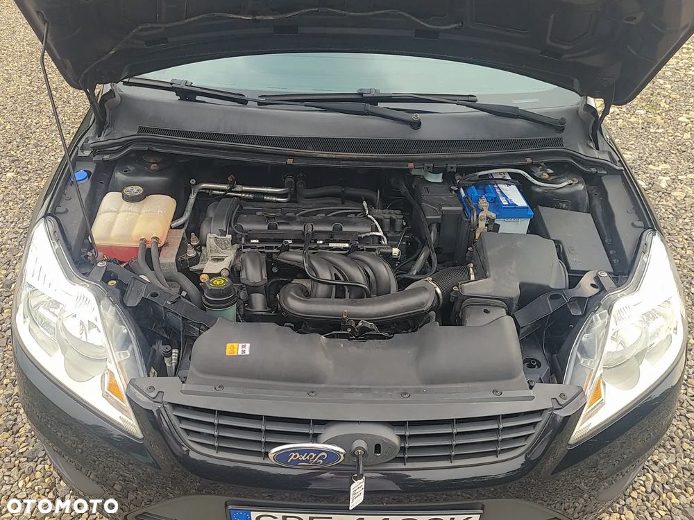 Ford Focus - 30