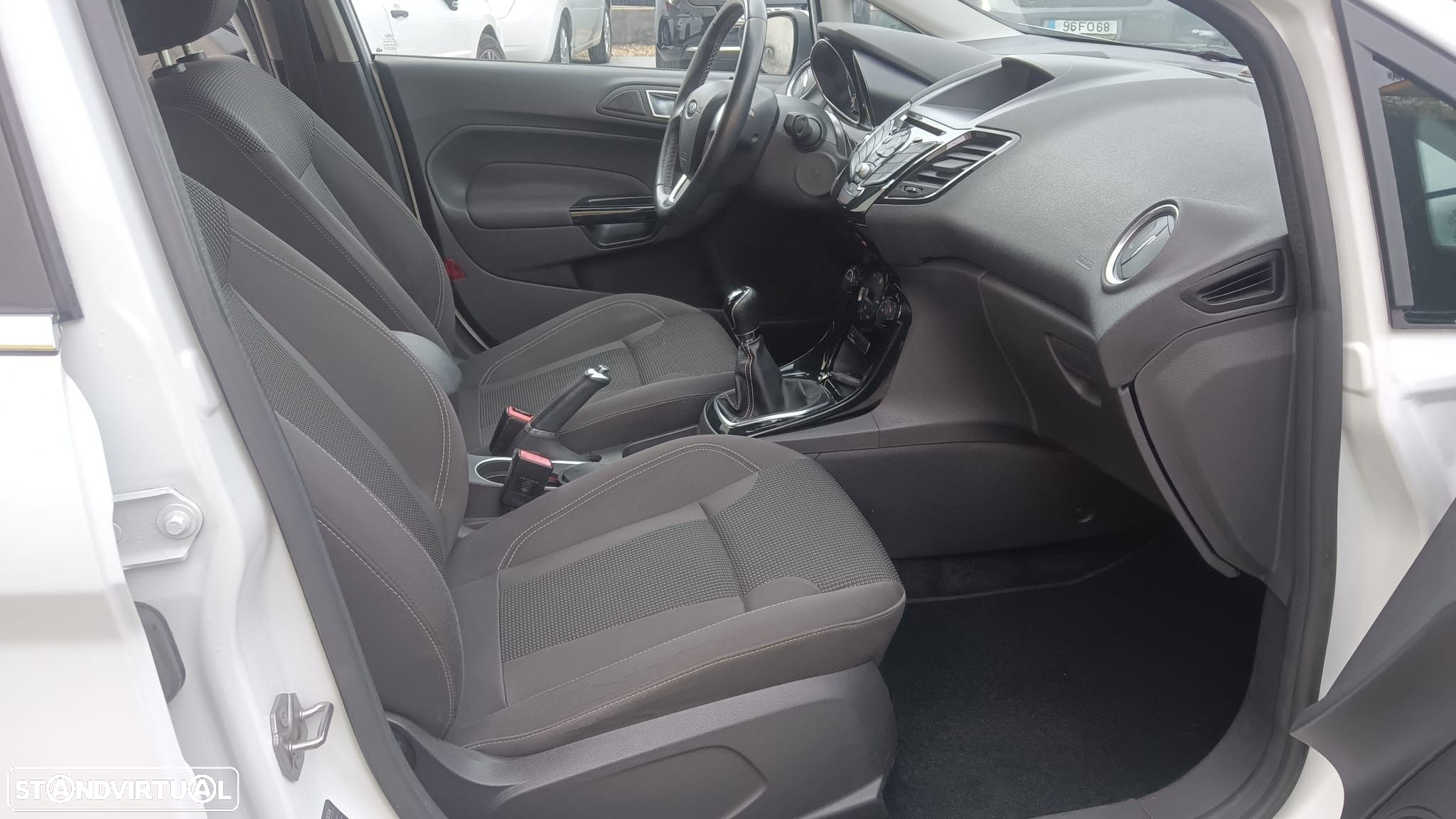 Ford Fiesta 1.0 Ti-VCT Titanium - 10