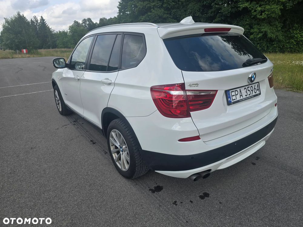 BMW X3 28i xDrive - 5
