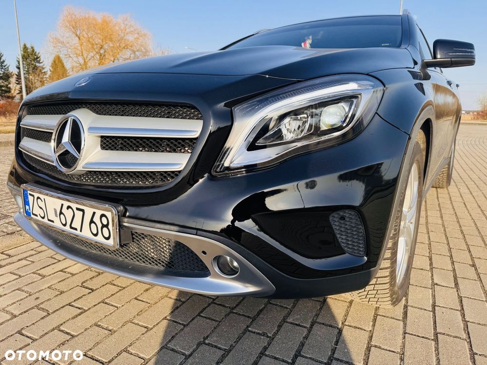 Mercedes-Benz GLA 250 7G-DCT Style - 14