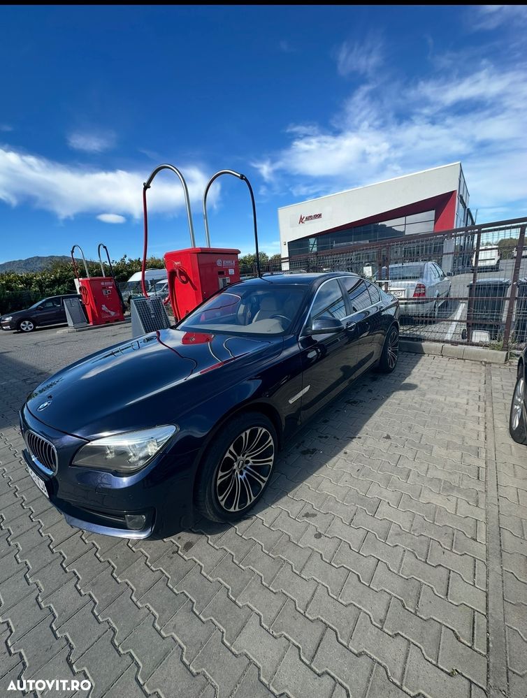 BMW Seria 7 730d xDrive - 10