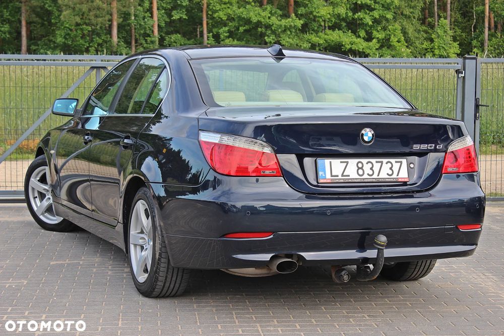 BMW Seria 5 - 16