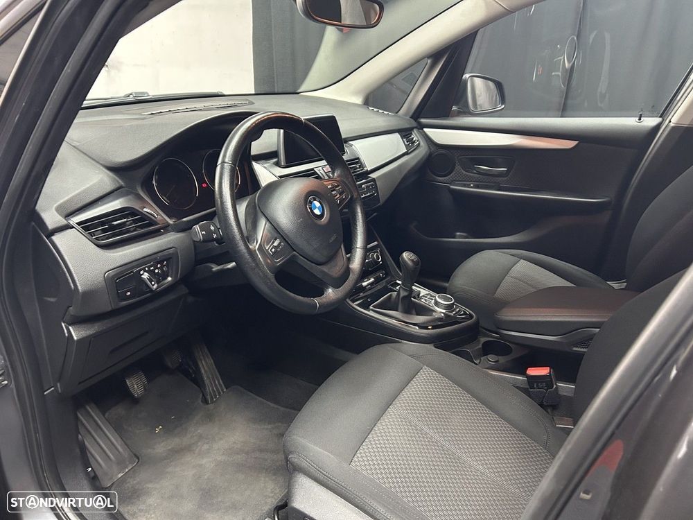 BMW 216 Active Tourer d Advantage - 10