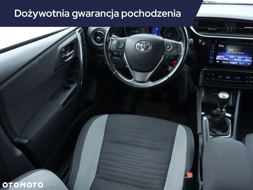 Toyota Auris - 9