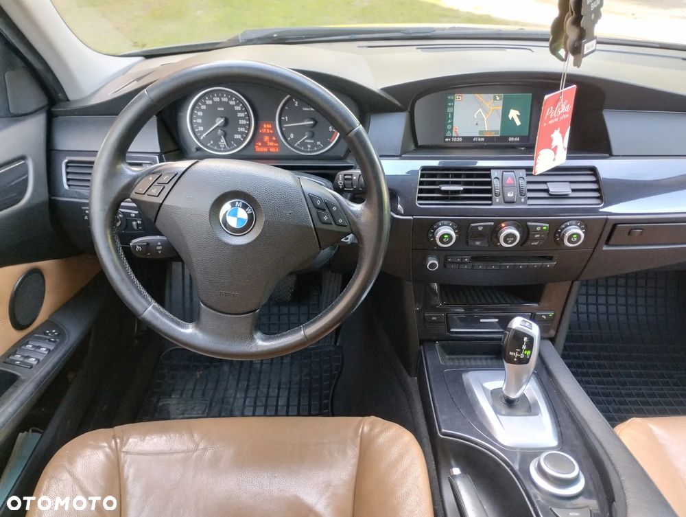 BMW Seria 5 - 11
