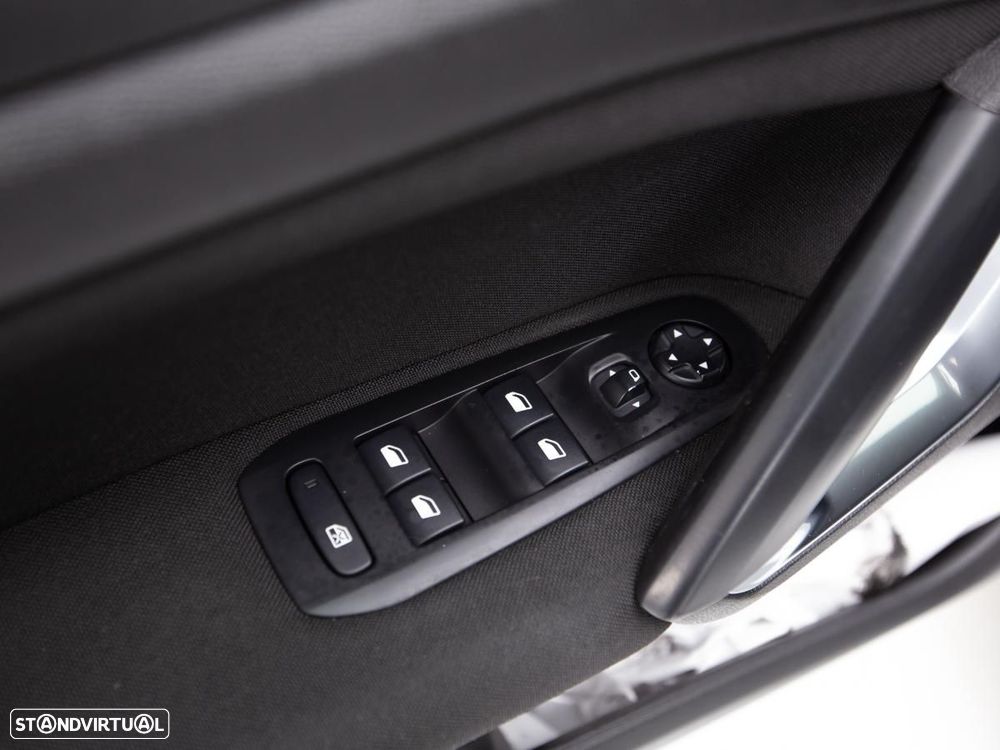 Peugeot 308 1.5 BlueHDi Business Line - 12