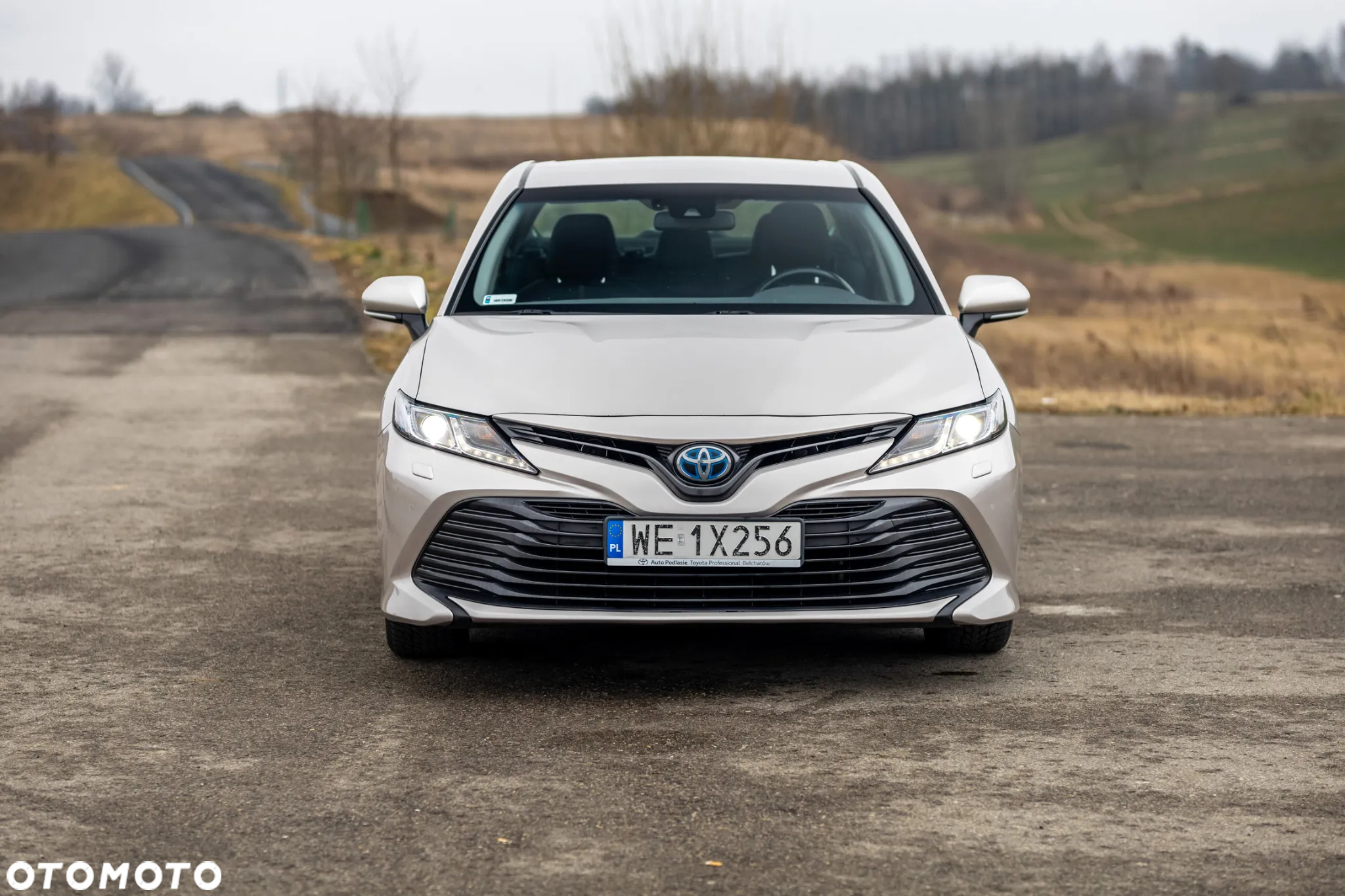 Toyota Camry 2.5 Hybrid Comfort CVT - 8