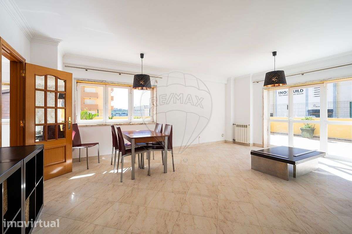 Apartamento T2 para arrendamento - Grande imagem: 4/18