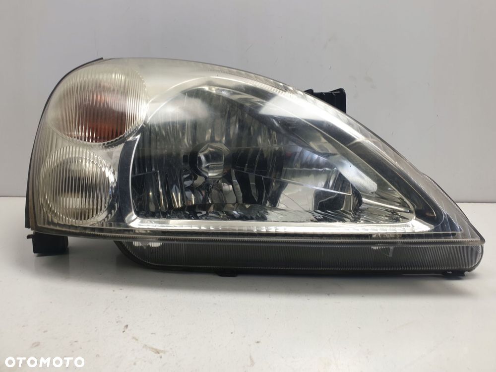 LAMPA PRAWA Suzuki Liana PRZEDNIA przód EUROPA - 13